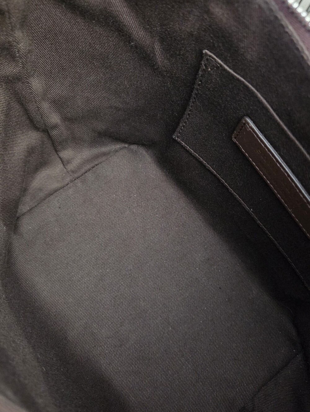 JENNI KAYNE CRESCENT SHOULDER BAG - CHOCOLATE - Picture 6 of 9